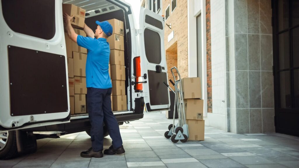 Reliable and secure packing for a stress-free move